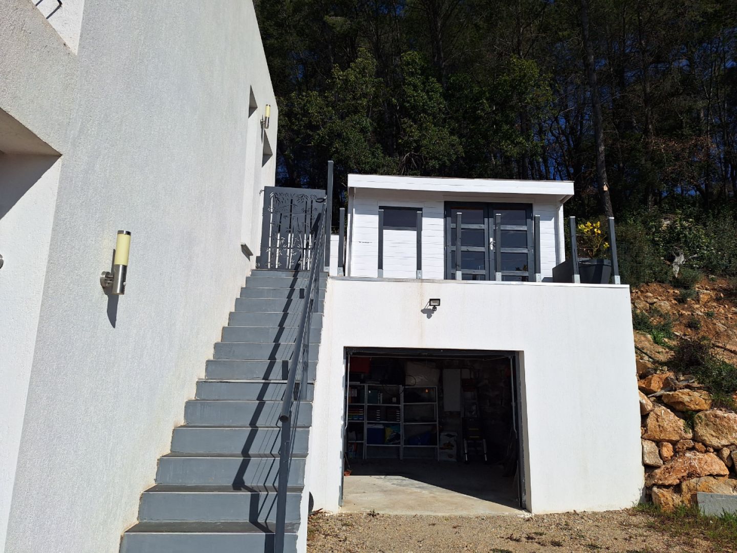 garage