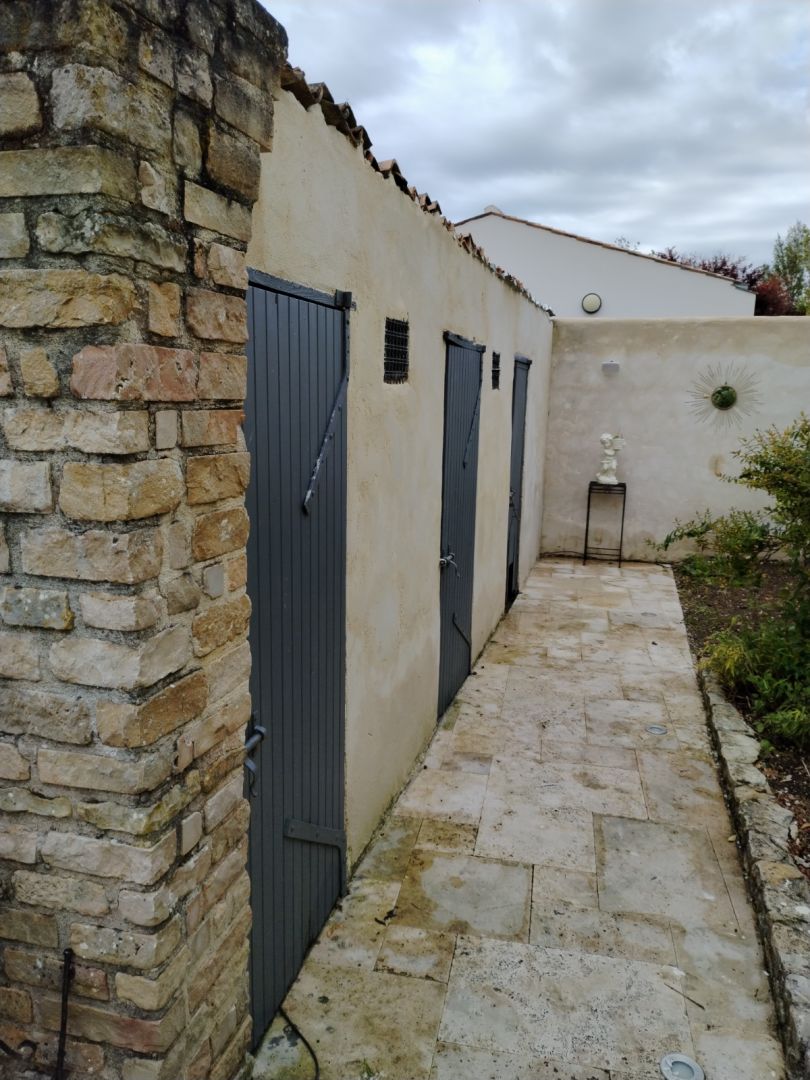 garage