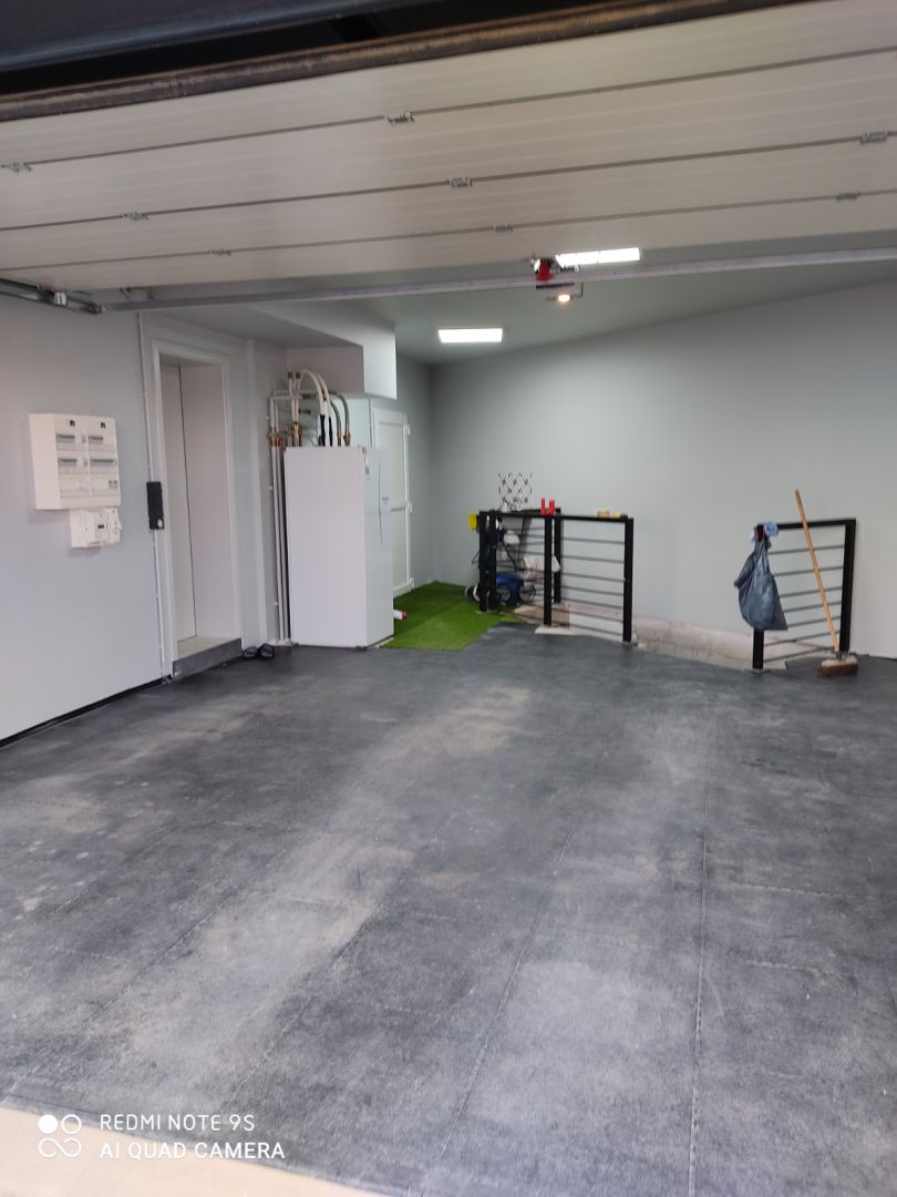 garage